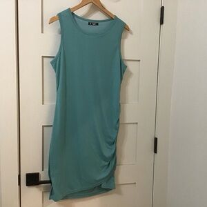Trendy Side-Gathered Dress – Women’s Large